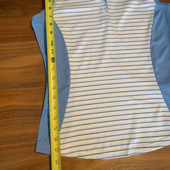 Adidas women's golf/tennis/pickle ball classic sleeveless polo shirt, EUC, Sz S - Picture 7 of 12